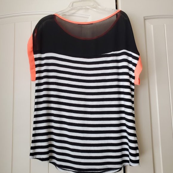 Blouse - Picture 5 of 5